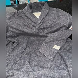 VINTAGE Obey Propaganda men’s 100% cotton rolled collar pullover. M.  Preppy